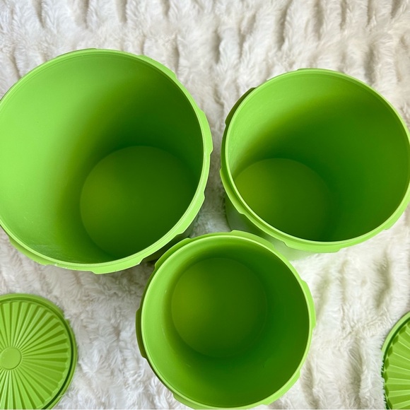 Vintage Tupperware Lime Green Nesting Canisters Kitchen Storage Retro US Set 3 - Picture 12 of 15